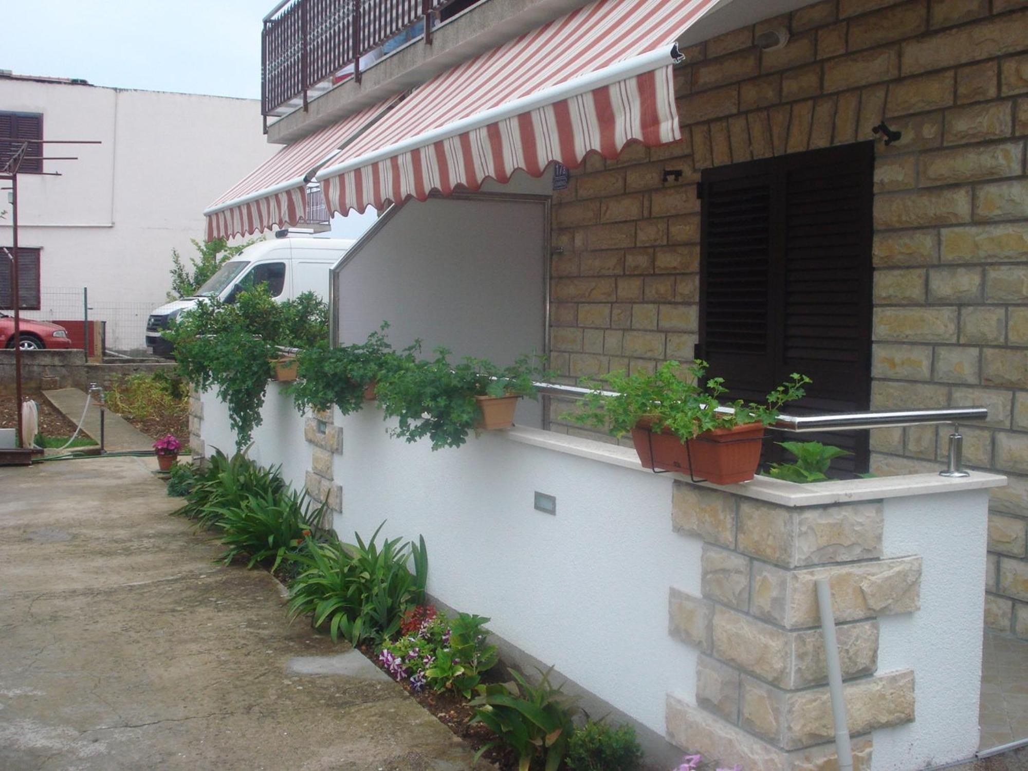 Apartments Dalmacija โรกอซนิซา ภายนอก รูปภาพ