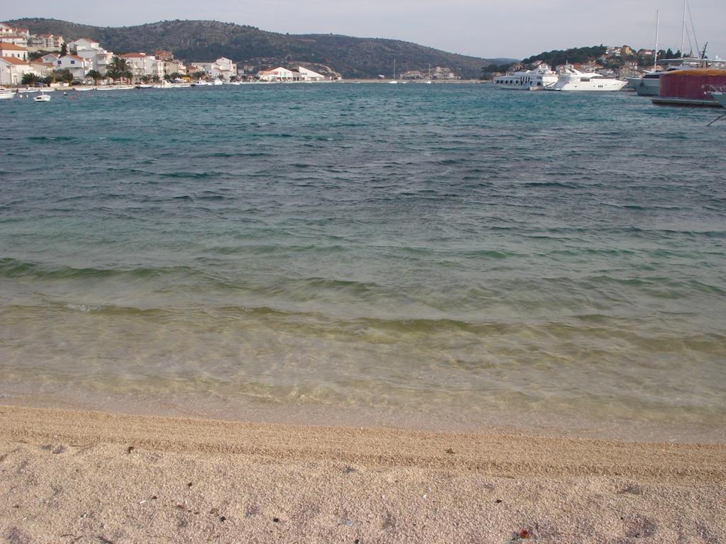Apartments Dalmacija โรกอซนิซา ภายนอก รูปภาพ